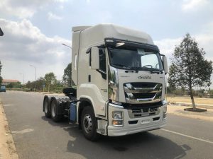 Xe đầu kéo ISUZU EXZ 6x4 380Ps GIGA Nhập khẩu
