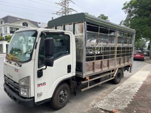 Alternative view of QKR270 chở gia súc ISUZU 2.3 tấn thùng 4.2m