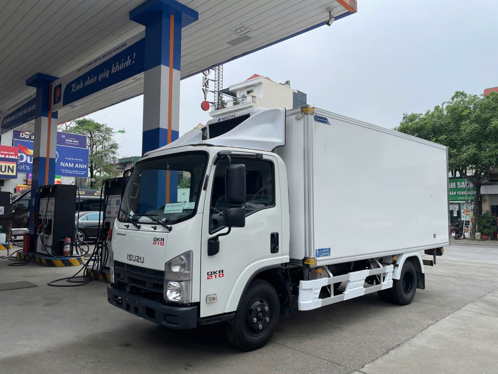 Xe tải QKR210 đông lạnh