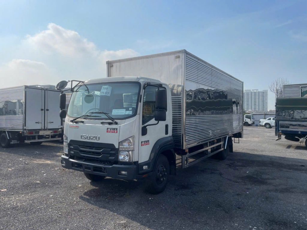 FRR 650 thùng kín