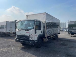 Alternative view of Xe tải Isuzu FRR 650 thùng kín 6 tấn - 5m8 - 6m7 - 7m5