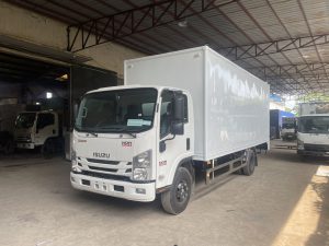 Xe tải NQR 550 thùng kín 5.4 tấn thùng 5.7m và 6.2m