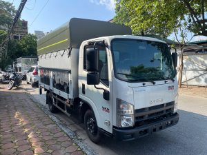 QKR230 mui bạt bửng nâng hạ phía sau tải trọng 1.99 tấn