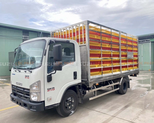 QKR270 chở gia cầm gà vịt xe tải ISUZU 2.4 tấn