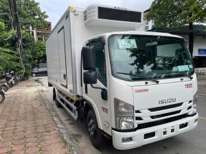 Alternative view of ISUZU NPR400 Đông Lạnh tải trọng 3490kg thùng 5m2 (-22 độ)