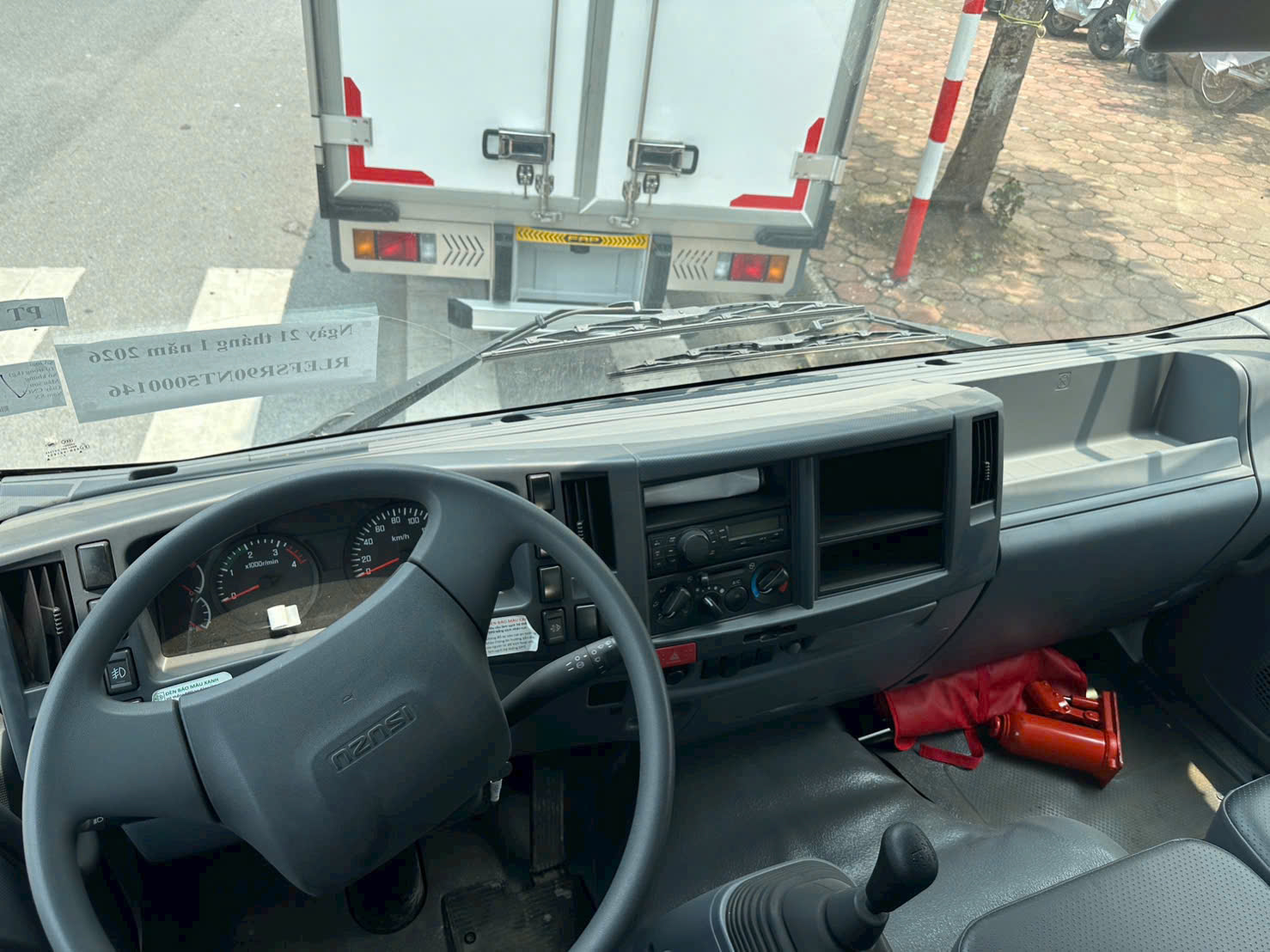 Xe tải ISUZU FSR700 thùng bạt 6.2 mét tải trọng 8 tấn cabin kép