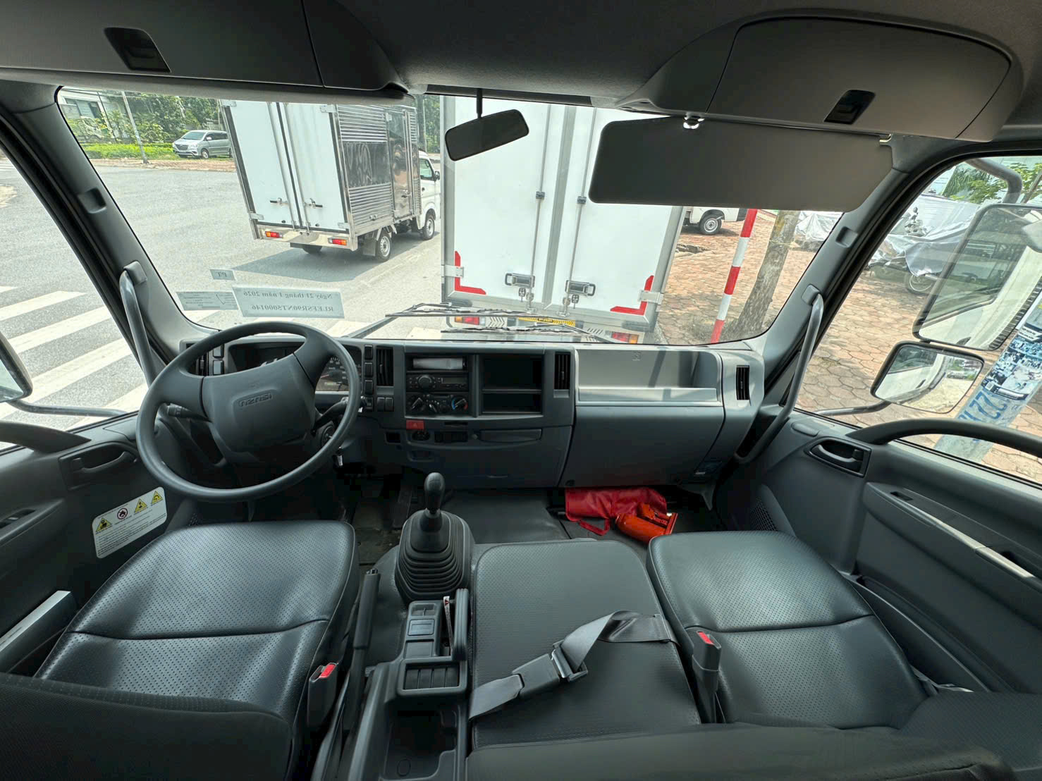 Xe tải ISUZU FSR700 thùng bạt 6.2 mét tải trọng 8 tấn cabin kép